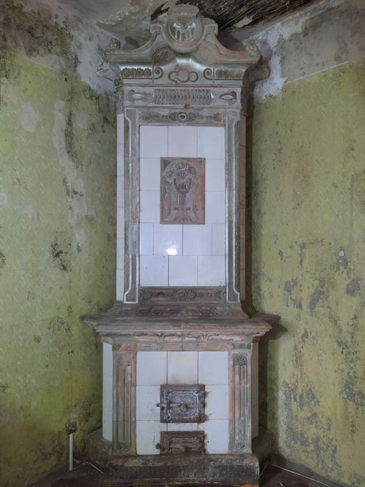 Piękny piec kaflowy