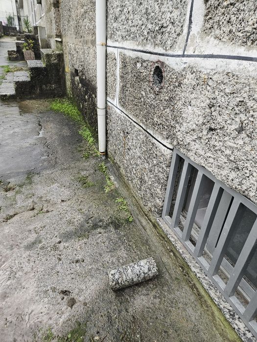 Carotes e Furos em pedra azul, granito e betão