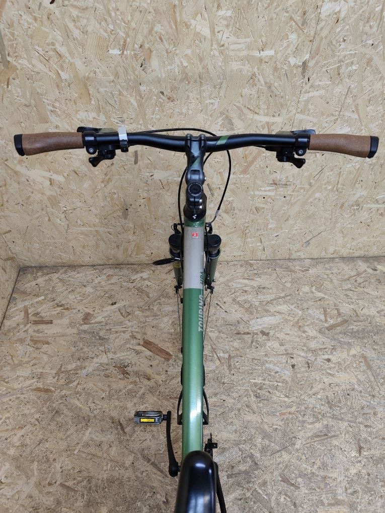 Rower CUBE Touring HPA piękna zieleń dynamo w piaście