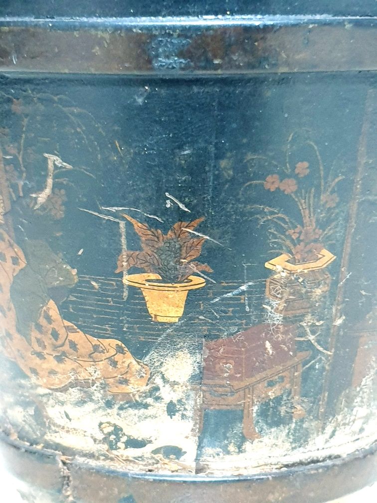 Antigo vaso asiático em charão pintado do Sec. XIX