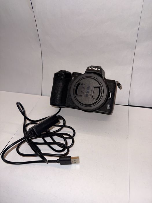 Nikon z 50 з обʼєктивом 16-50 f 3.5:56