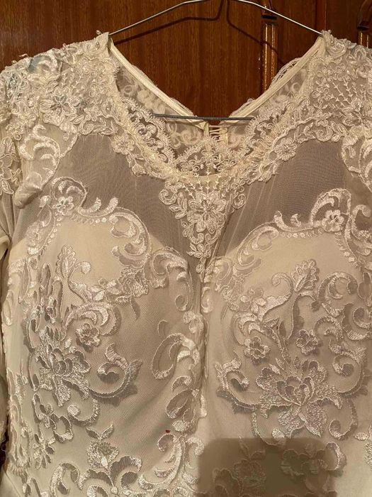 Шикарна весільна сукня  в ідеальному стані