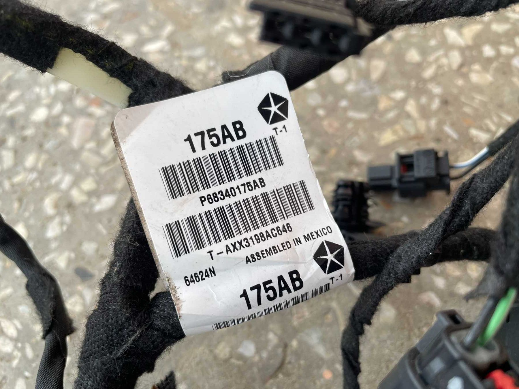 Камера заднього виду Jeep Cherokee KL 68360986AC 2018-2021 рестайл