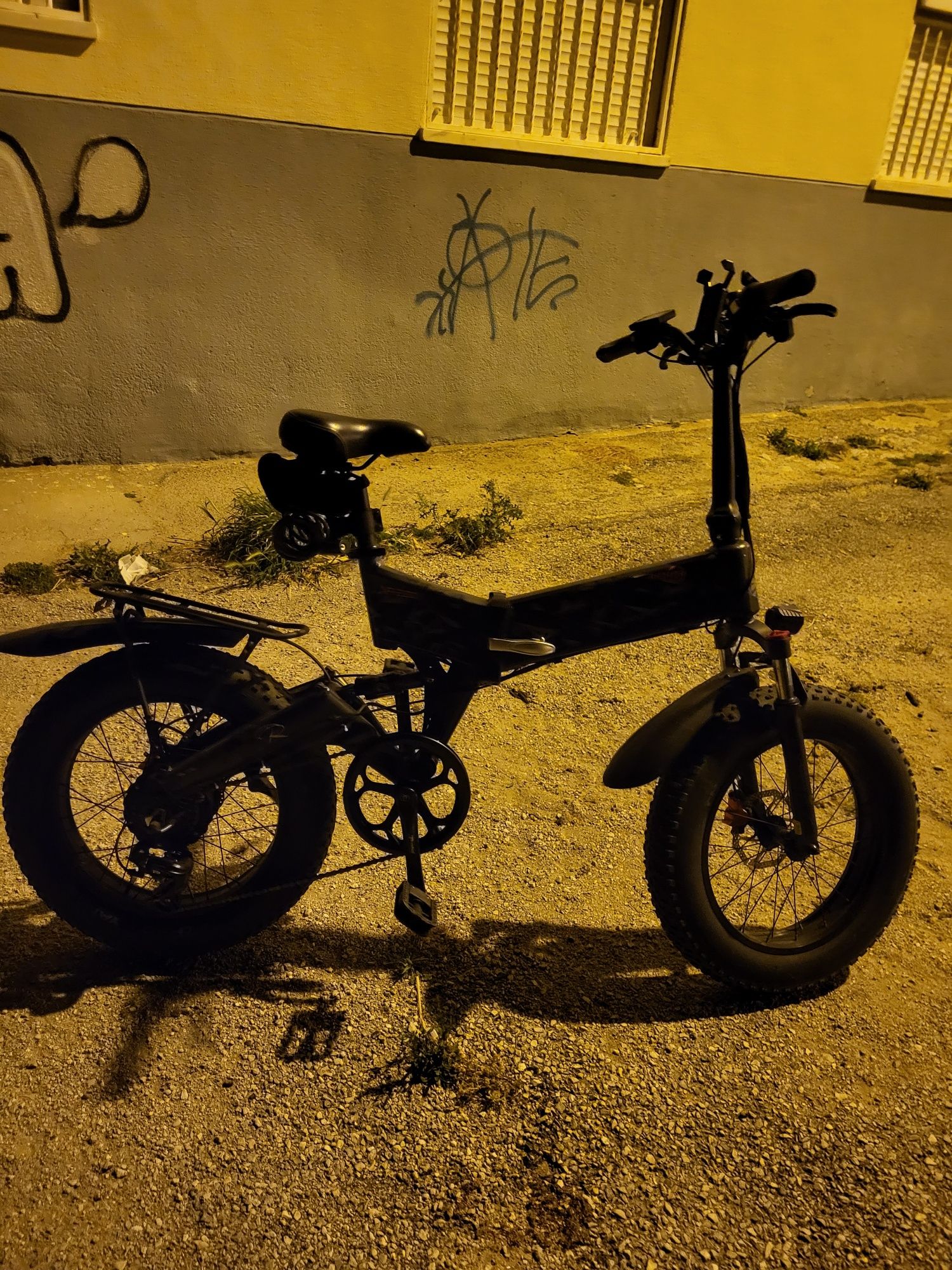 Ebike bezior xf200