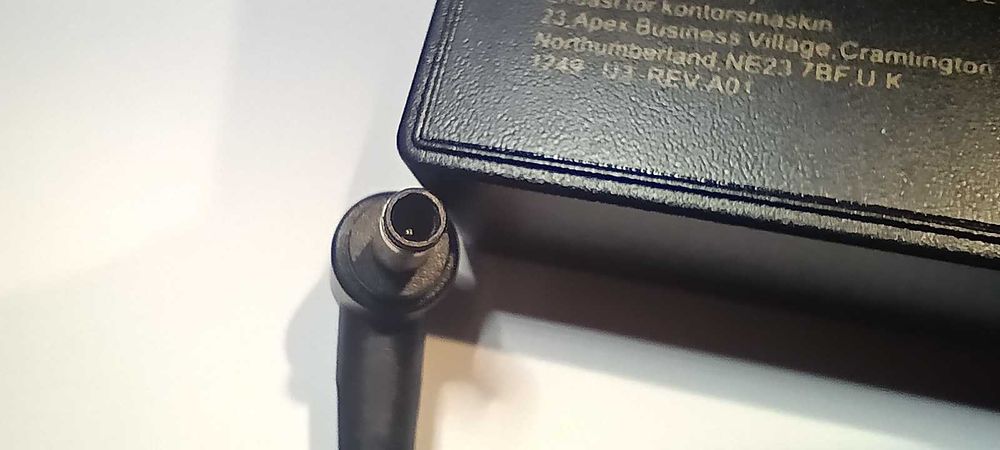 Блок питания, зарядное устройство ноутбука ASUS, MSI штекер 4.5 x 3.0