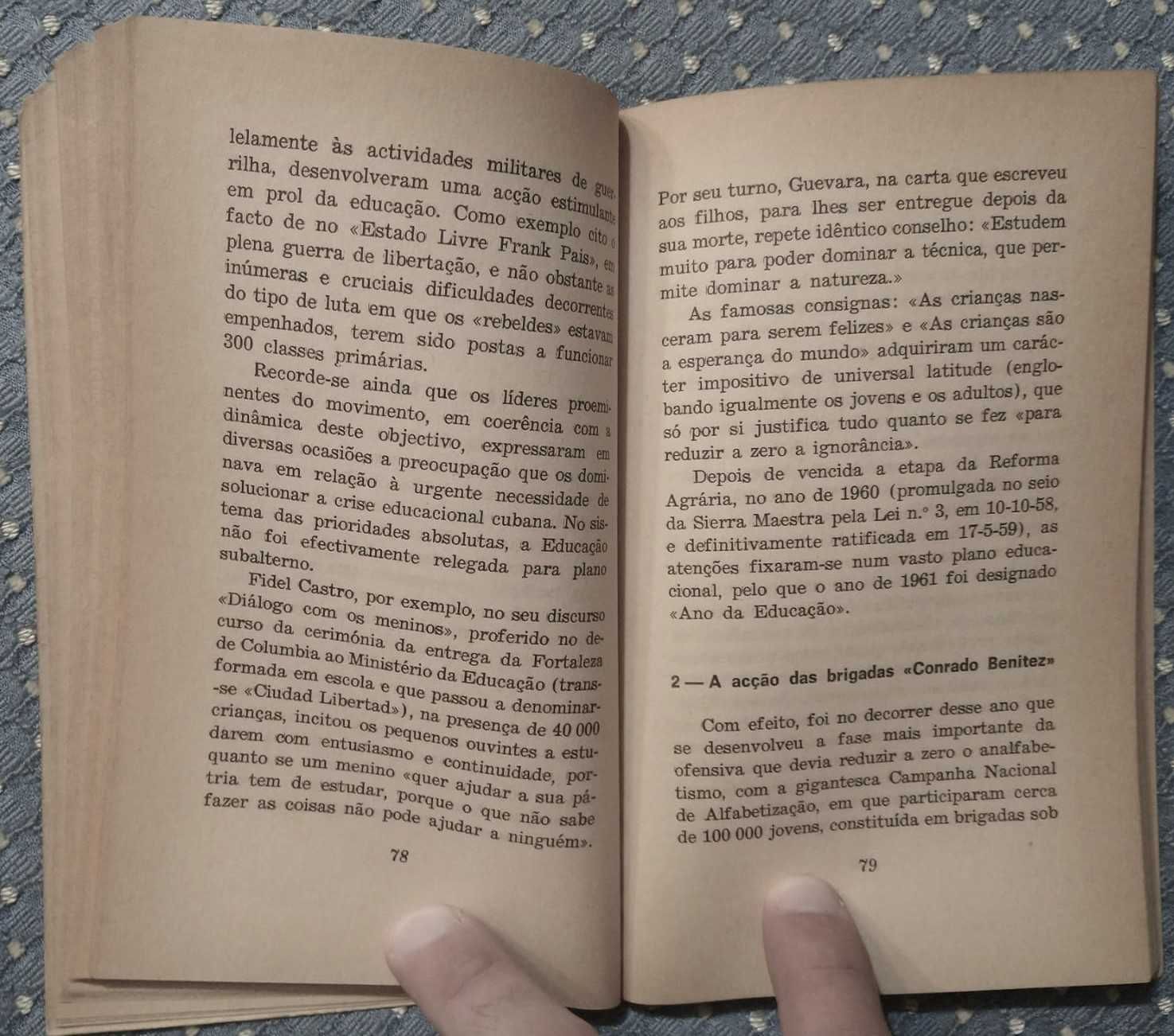 "Um Português em Cuba" Alexandre Cabral Coleção DIÁLOGO Nº6 1969