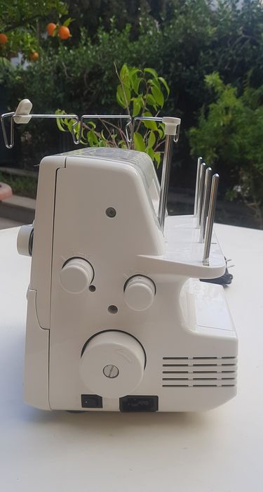 Оверлок Jaguar 880 D