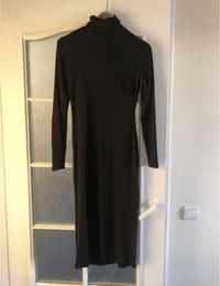 Трикотажное платье - водолазка миди черное базовое