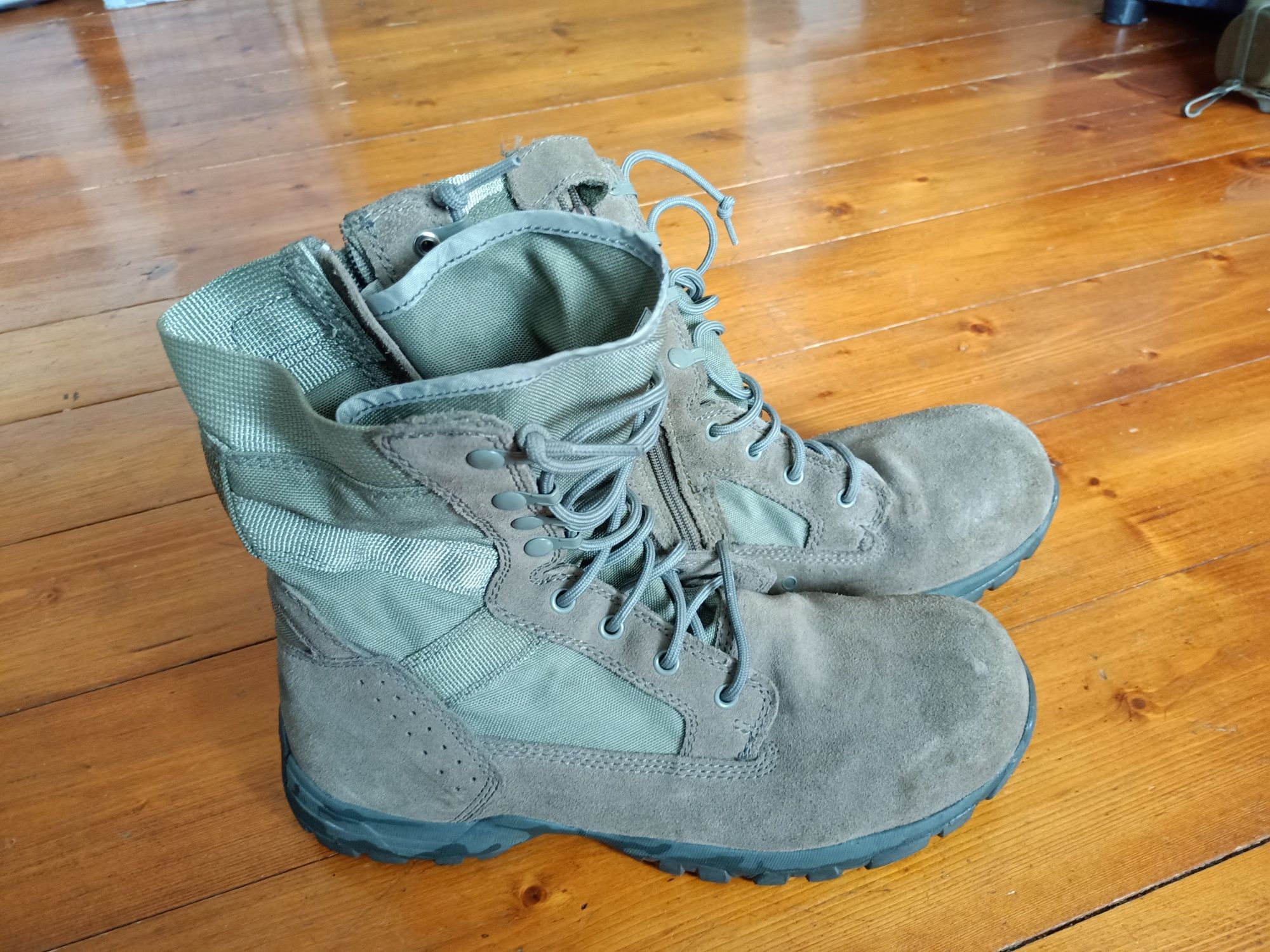 Buty Tactical Research 44