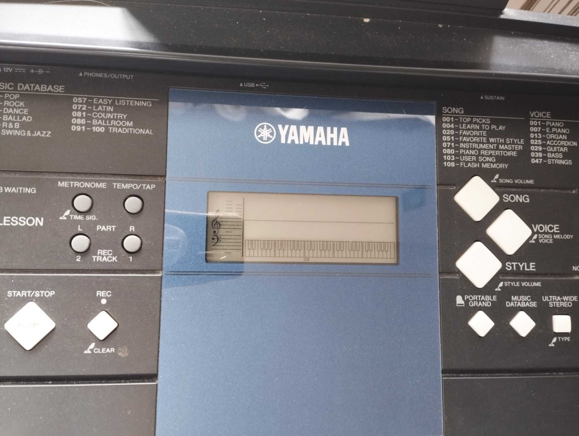Keyboard Yamaha E333
