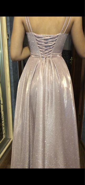 Шикарное выпускное платье в пол