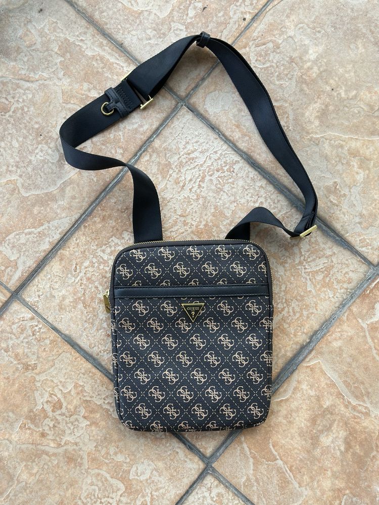 Месенджер Guess/Мужская сумка Guess/Барсетка/Сумка месенджер/Guess