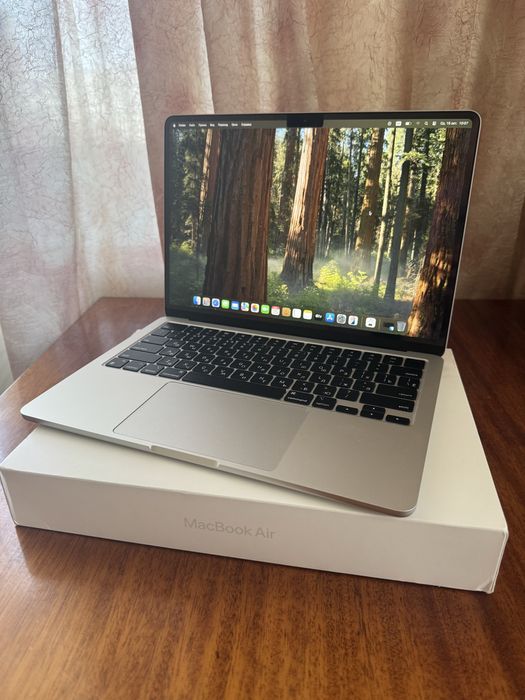 Macbook air m2 2022 8/258 батарея 91%