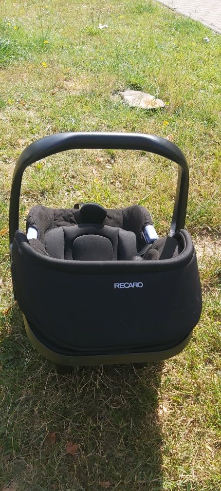 Fotelik samochodowy recaro 0-13 kg z bazą