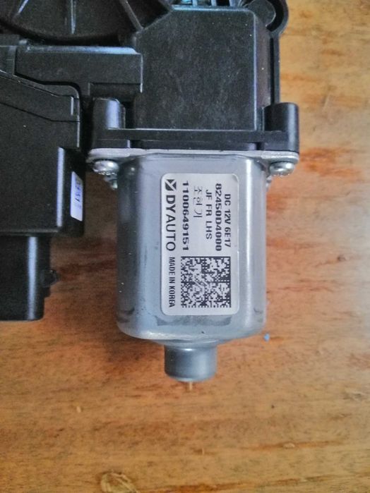 Продам моторчик стеклопiдйомника КIA Optima/K5