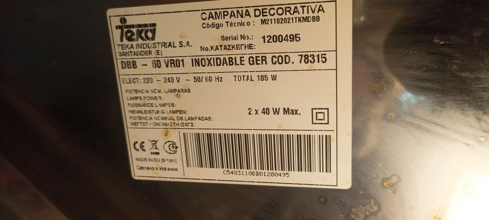 Exaustor com chaminé Teka