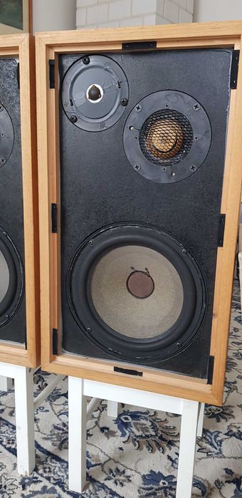 Kolumny acoustic research ar 5