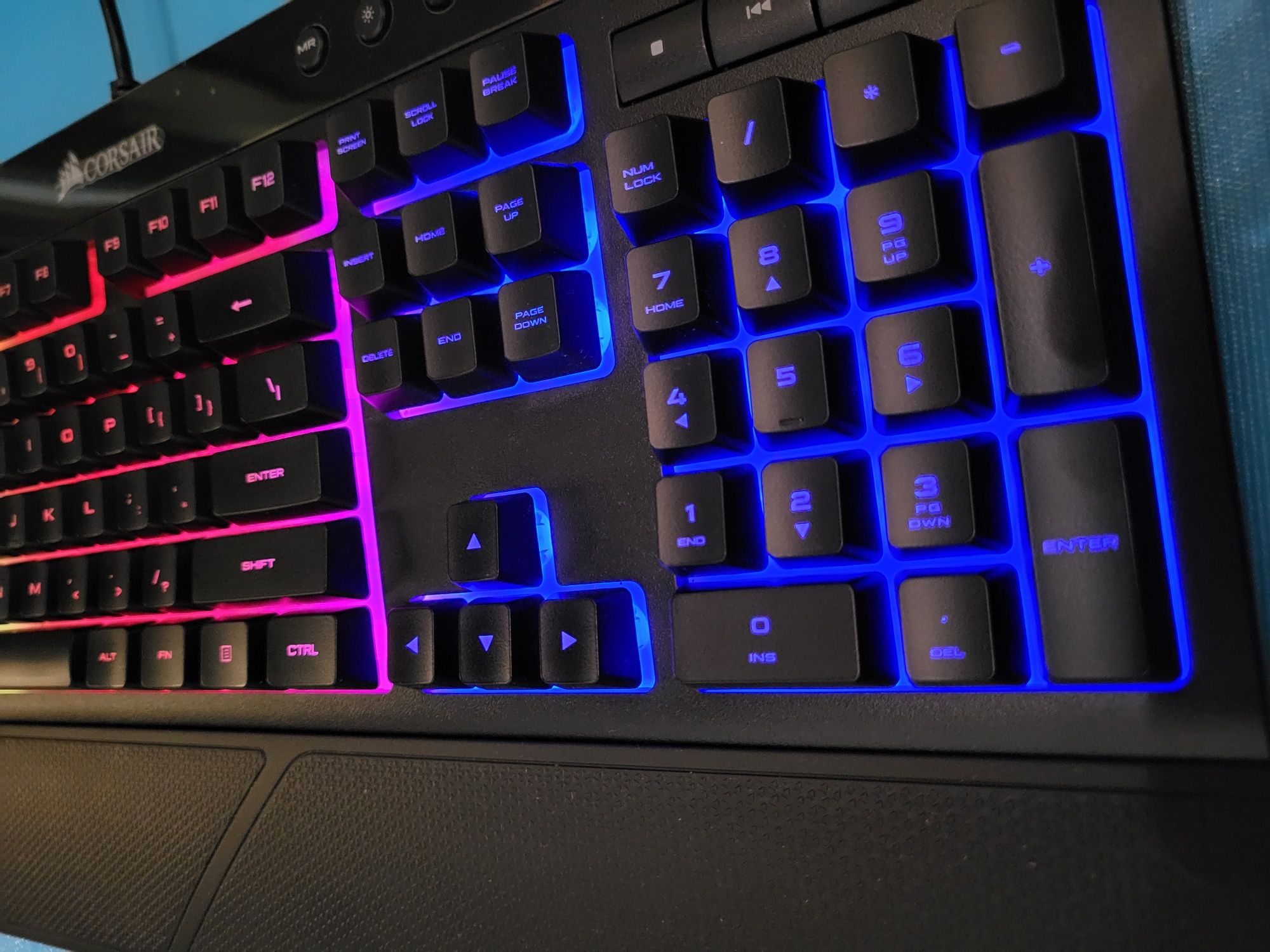 Klawiatura Corsair K55 RGB