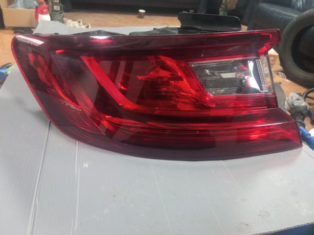 Lampa tył lewa Renault Megane IV HB