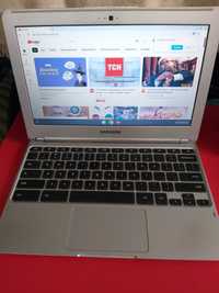 Хромбук Samsung Chromebook (XE303C12-A01US)