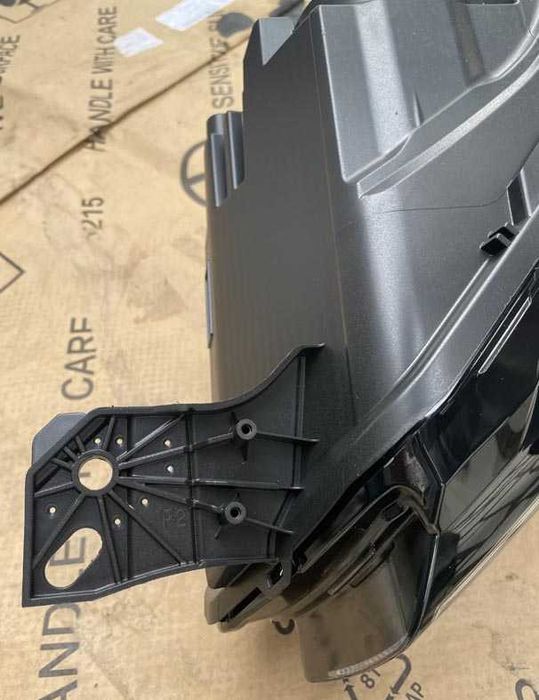 otica frontal ESQ partner III fase 2 / berlingo III fase 2 / doblo III