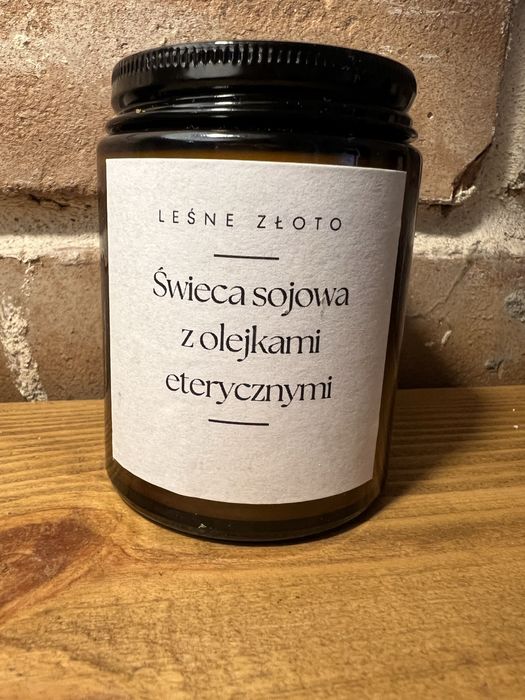Świeca sojowa z naturalnymi olejkami