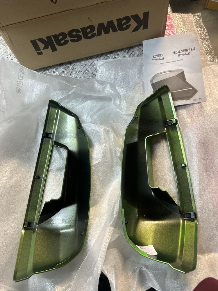 Nakładki kufrów bocznych Kawasaki Z1000SX 99994/0423 Versys