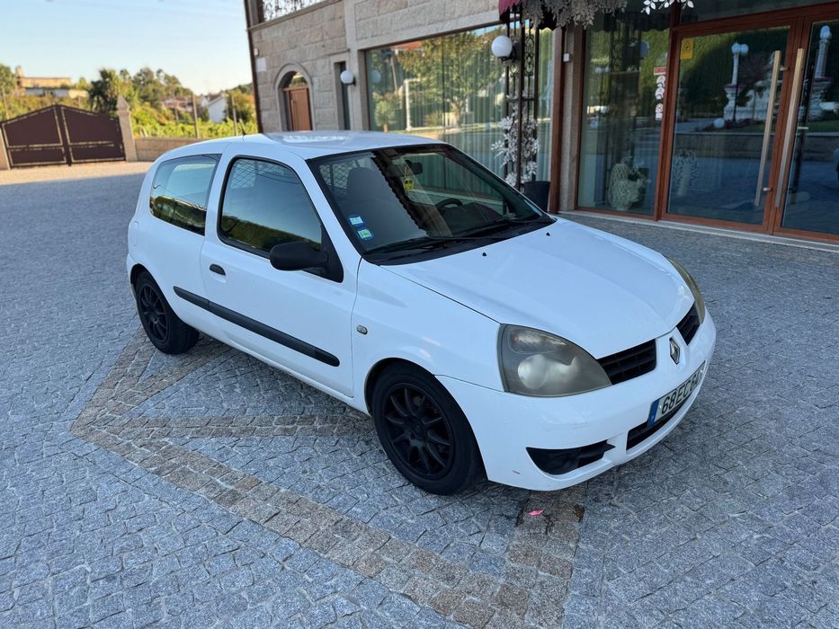 Renault Clio storia