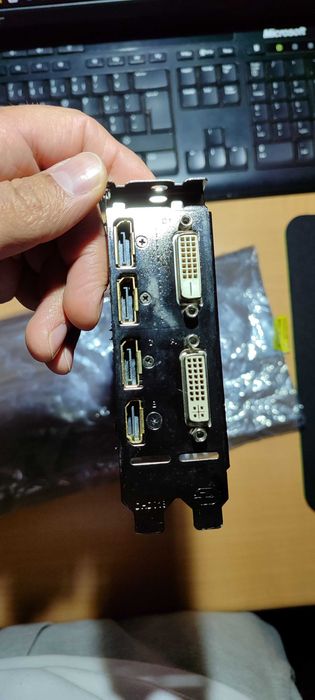 Placa Gráfica Gigabyte GTX 970 WINDFORCE 4GB