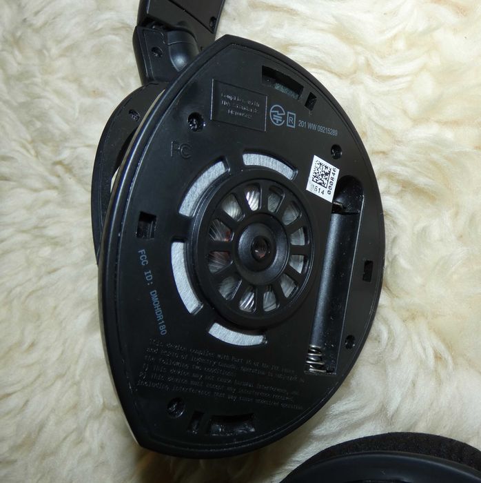 Беспроводные наушники Sennheiser HDR 170 с док станцией