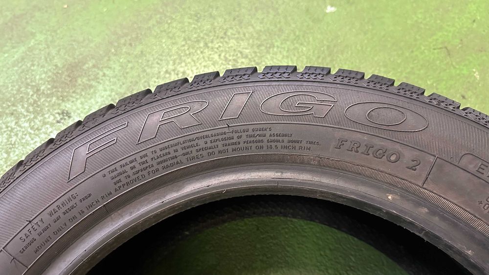 Para 205 55 R16 91T Dębica Frigo 2 bieżnik 2x7mm