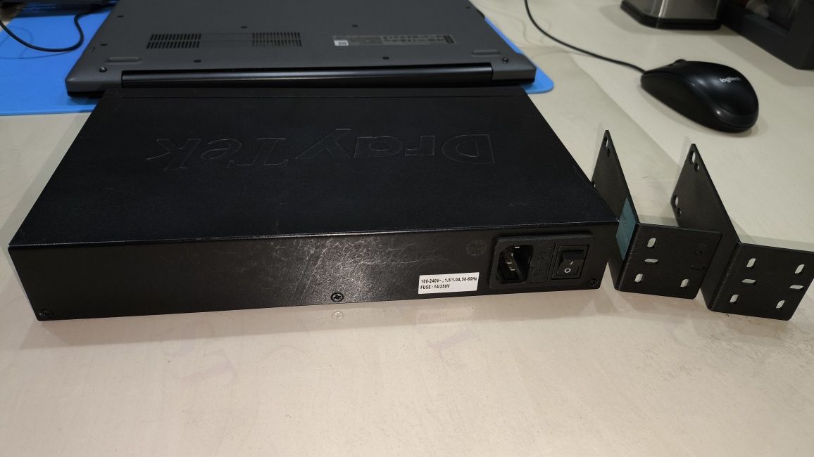 Маршрутизатор DrayTek Vigor2960, БУ