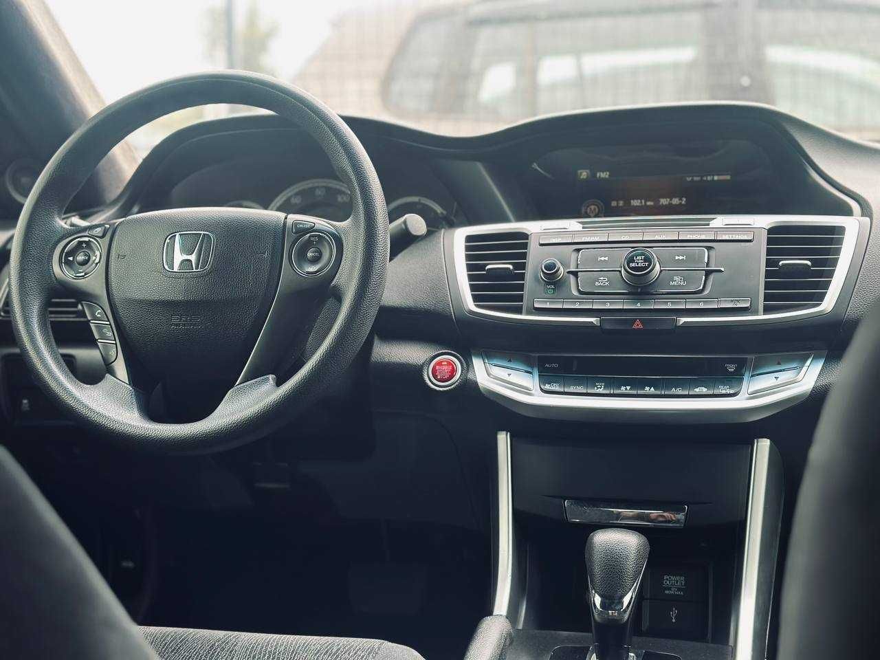 Honda Accord 2013рік