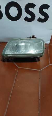 Farol nevoeiro Citroen Saxo