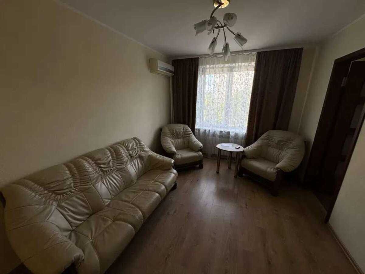 Продам 3х комнатную на Алексеевке с ремонтом. Гостиная+2 спальни. AN