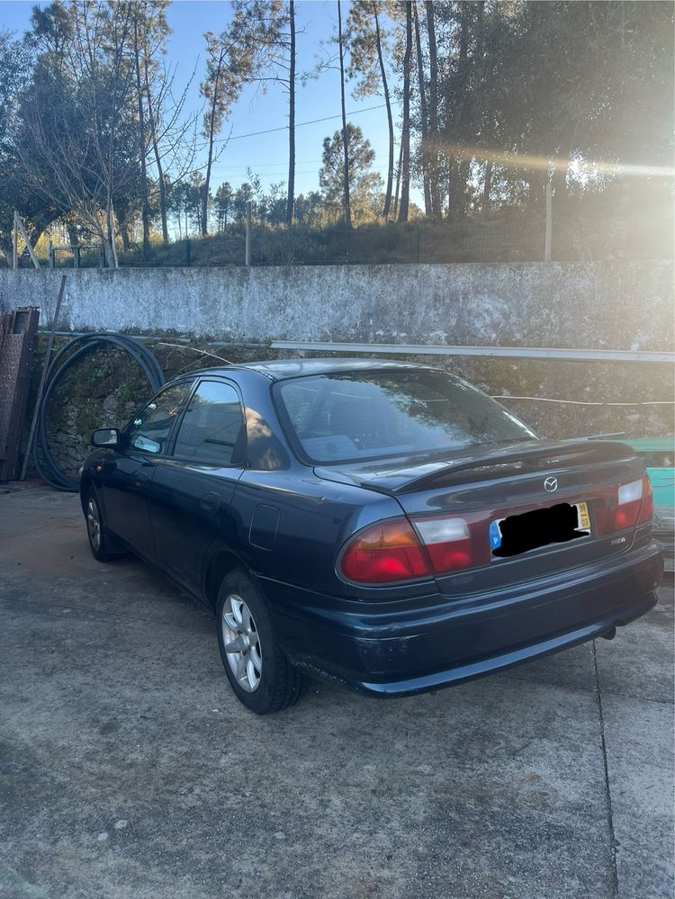 Mazda 323 73cv de 1998 16v