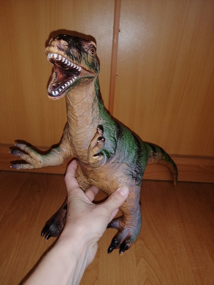 Резиновая фигурка динозавра динозавр резиновый большой Велоцираптор