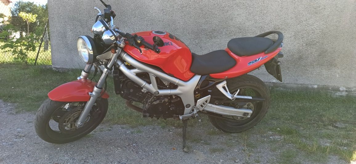 Suzuki SV 650 naked  z 2000 roku zamiana