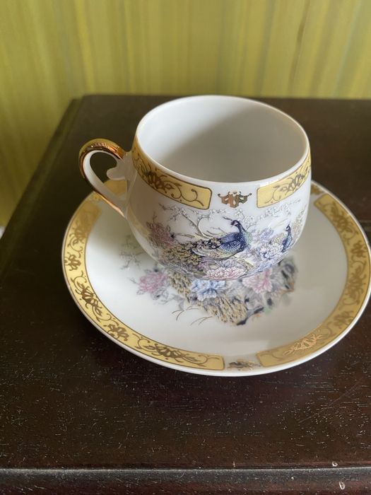 Chávena e respetivo pires