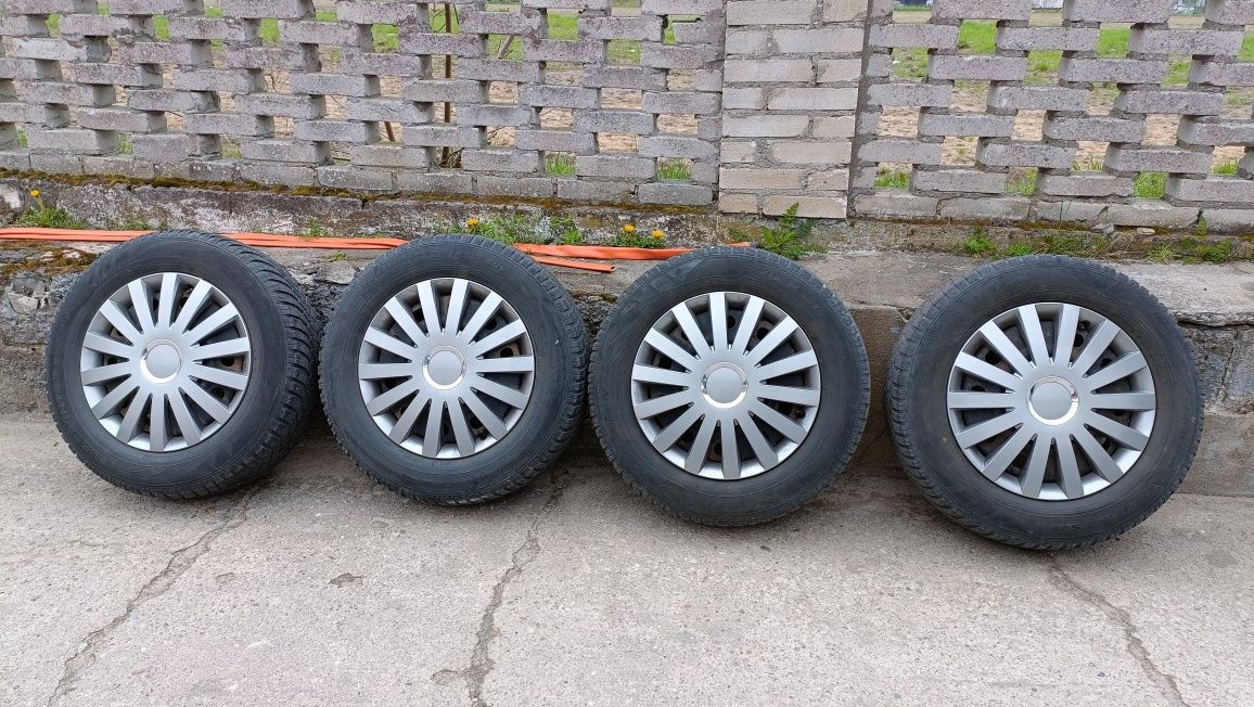 Dodge Grand Caravan Journey koła zimowe 225/65r17 komplet