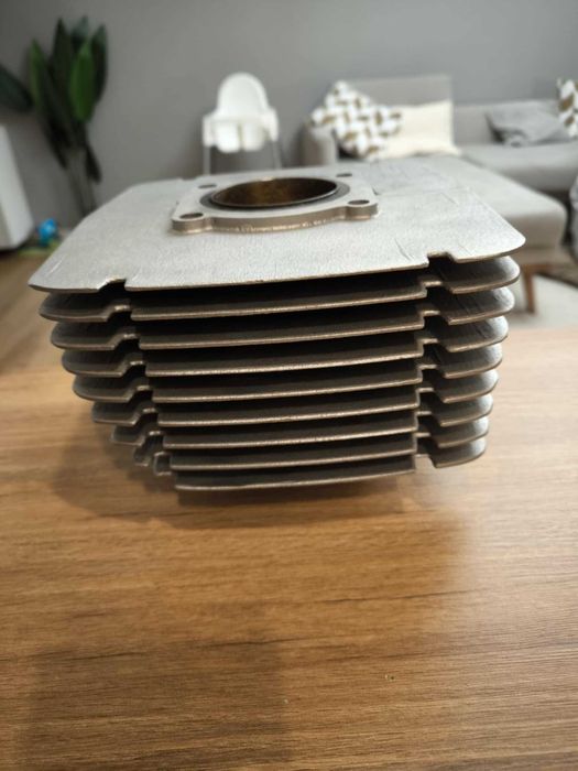 Cylinder MZ 251 DDR INTR-MOT Tłok pierścienie sworzeń zabezpieczenia