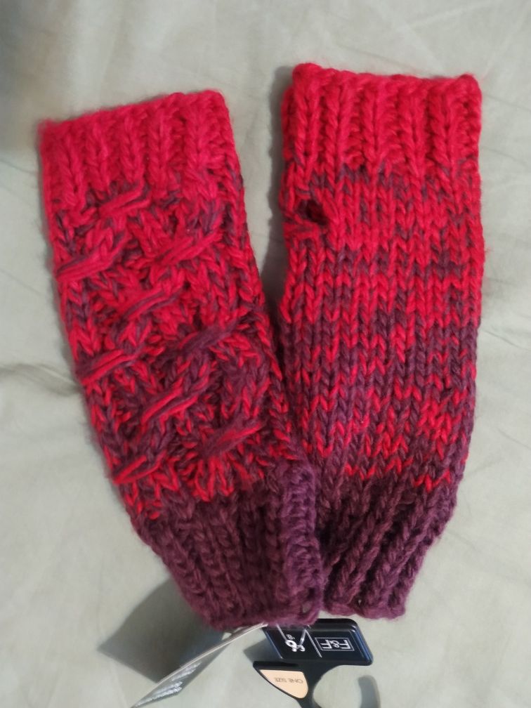 Nowe rękawiczki czerwono bordowe bez palców