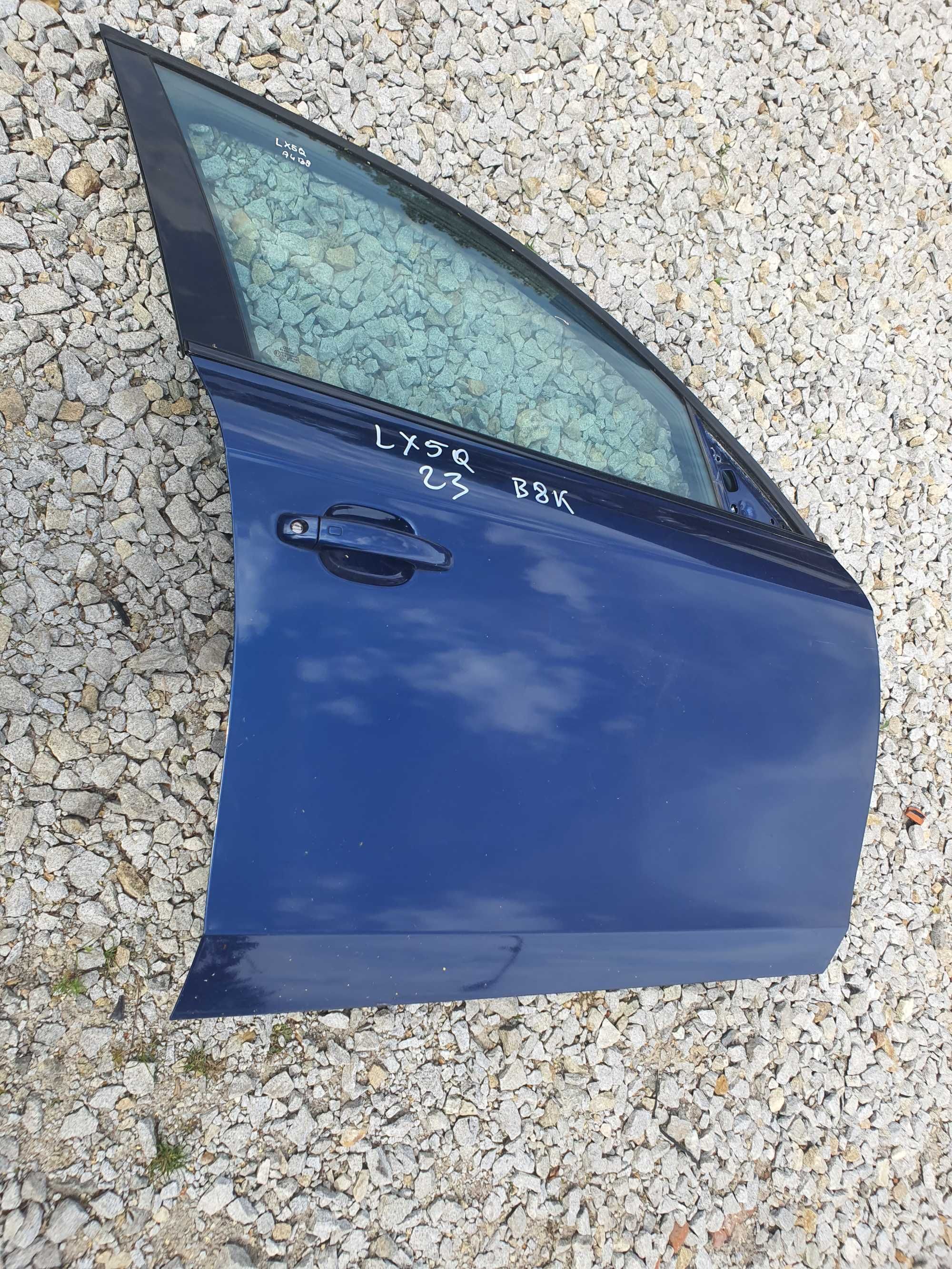 Audi A4 B8 drzwi prawy przód kolor LX5Q 23 AL