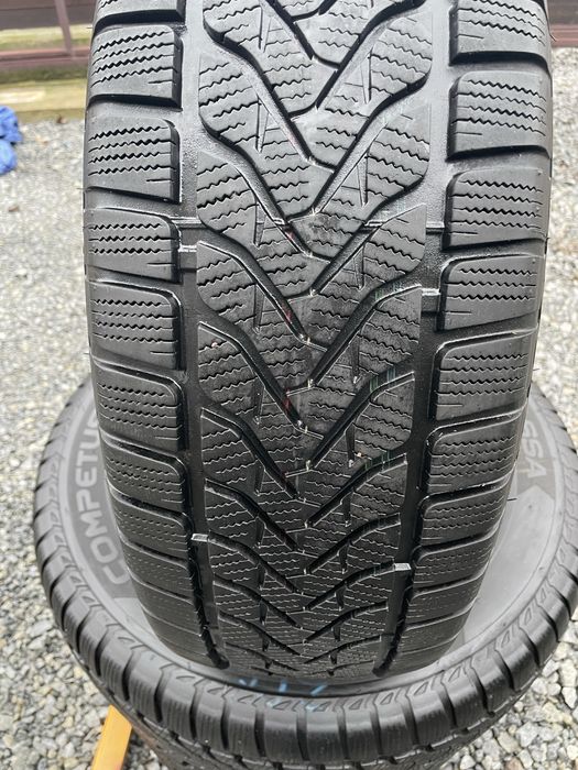 Зимова гума, шини, резина Lassa competus winter 2 245 70 16