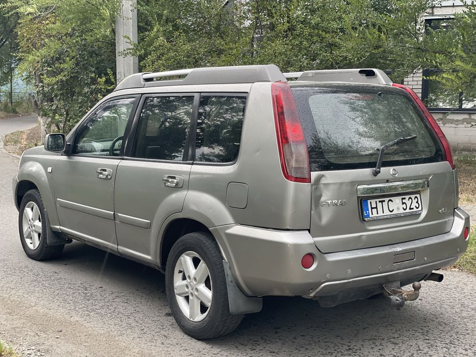 Продам Nissan X-trail 2.2 CDI ,на классном ходу
