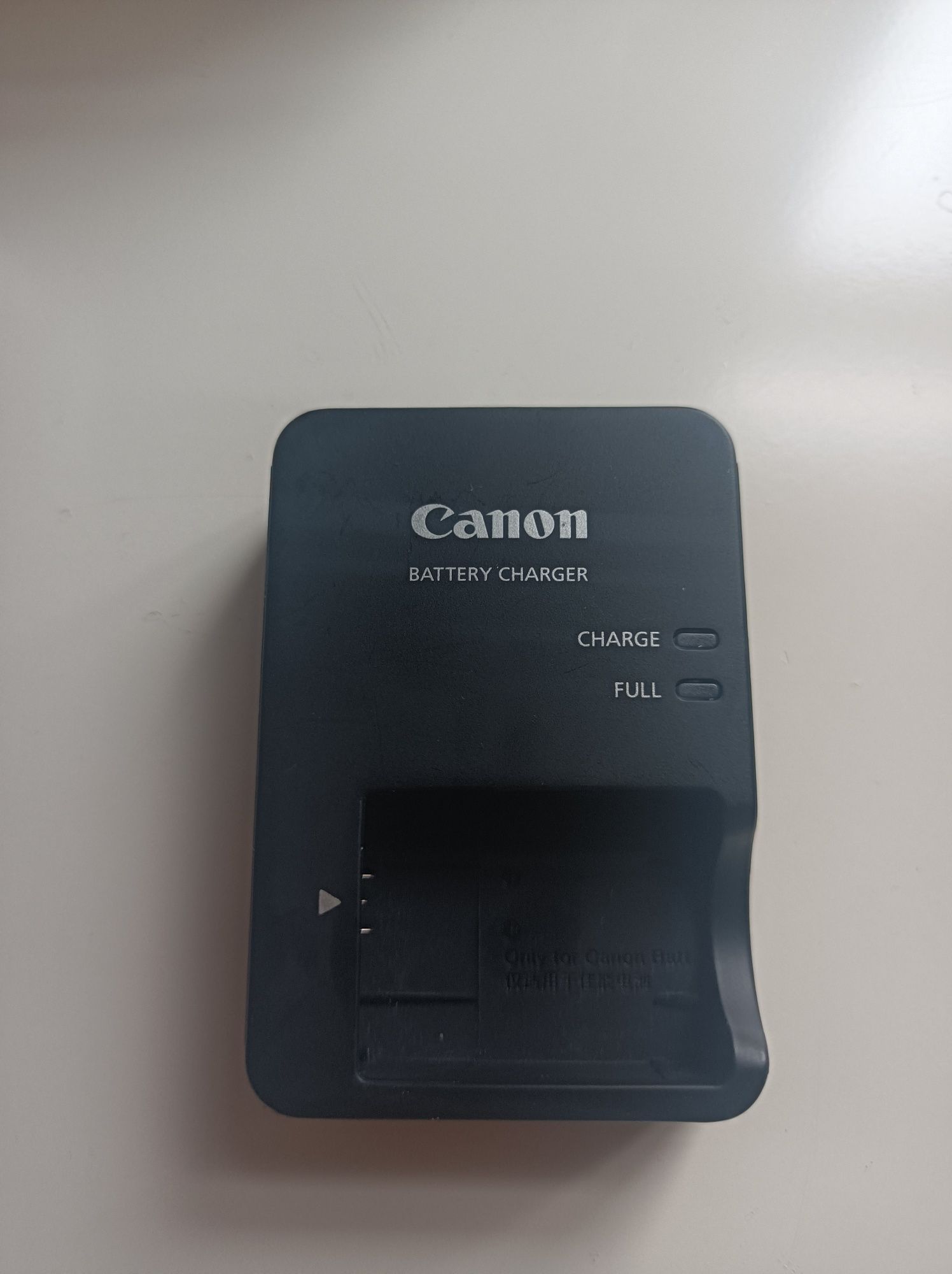 Canon Ładowarka CB 2LH