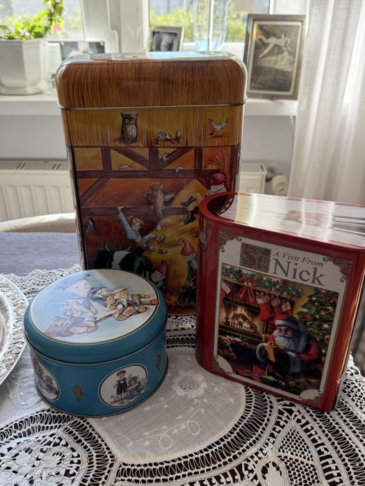 Puszki na ciastka metalowe ozdobne pudełka bożonarodzeniowe