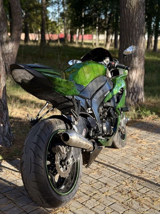kawasaki zx6r 2010