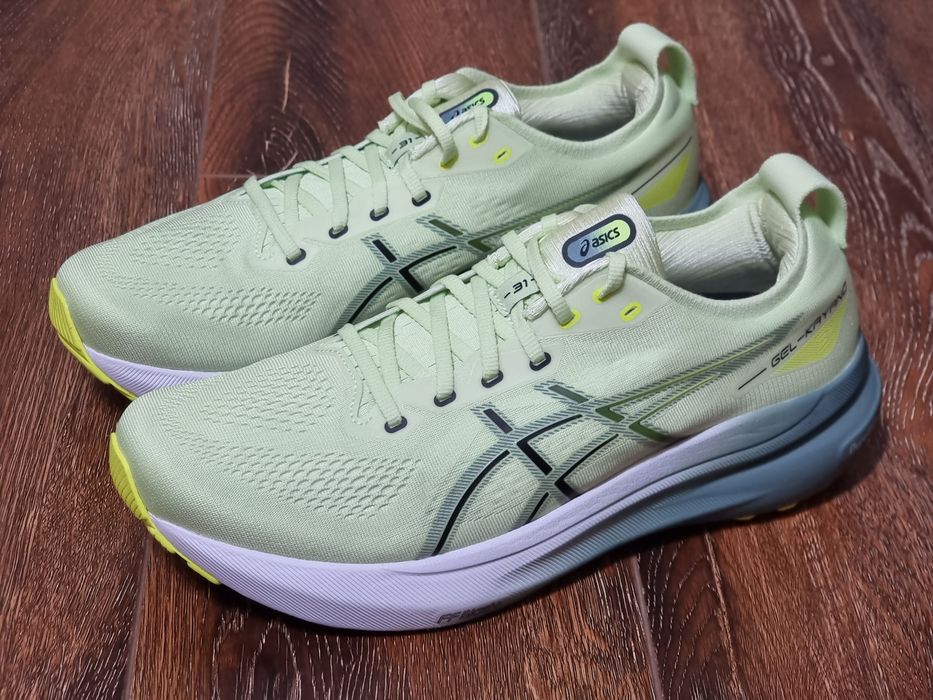 Оригінал 100% чоловічі кросівки asics gel kayano 31  euro 46.5