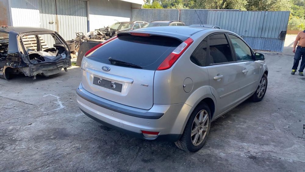 Ford Focus para peças